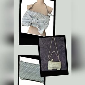 🩵Shimmery Gen.Leather J.C.w/ Two Chains Incl.